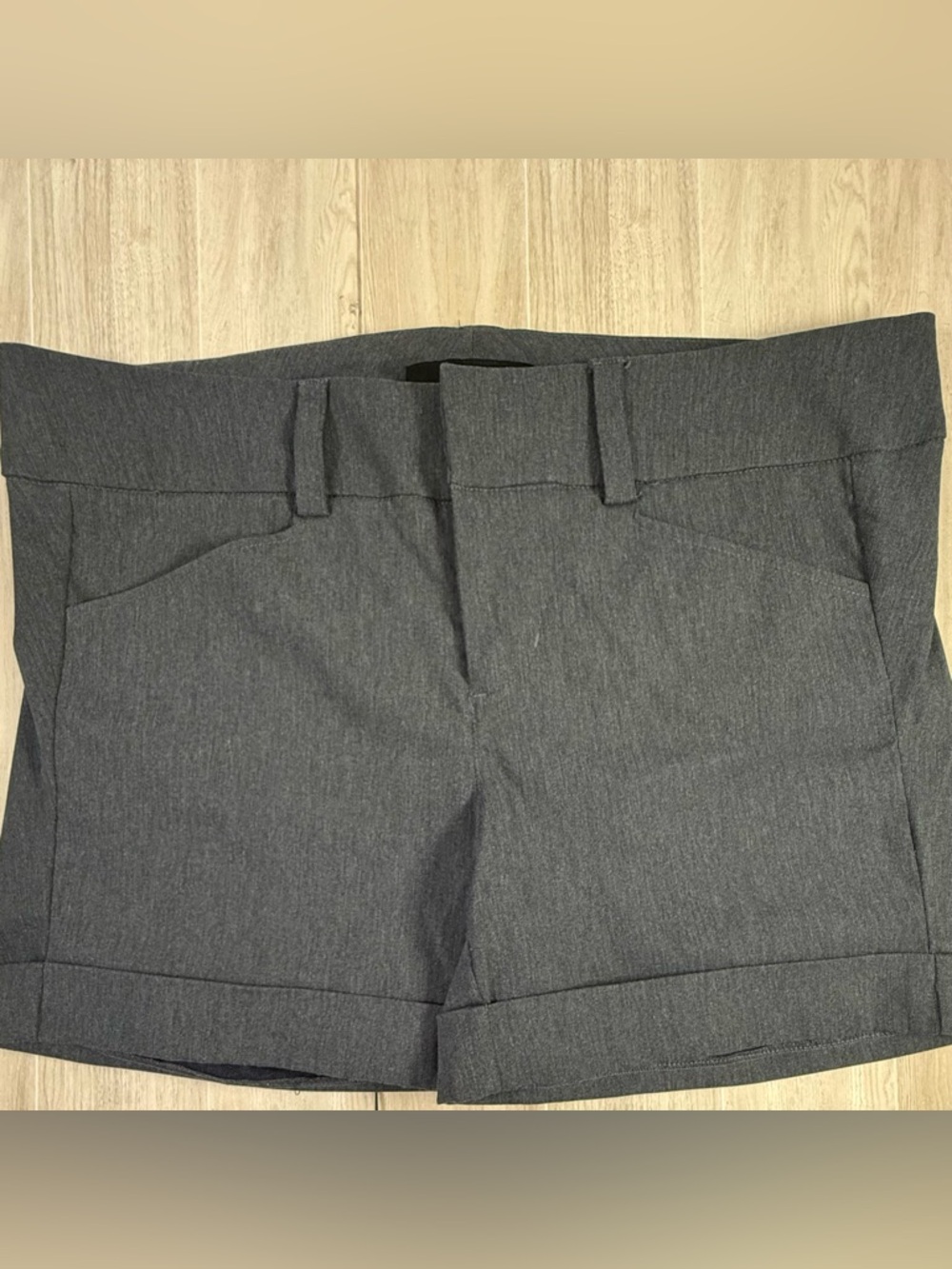 Torrid Gray Cuffed Trouser Shorts Size 14 Plus Stretch Career Casual